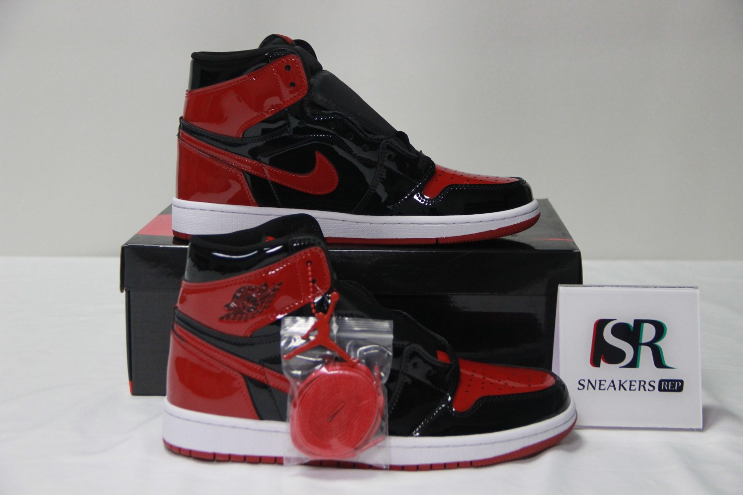 Jordan 1 Retro High OG Patent Bred 555088-063