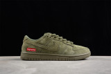 Sup*em* x Nike SB Dunk Low FC1688-119