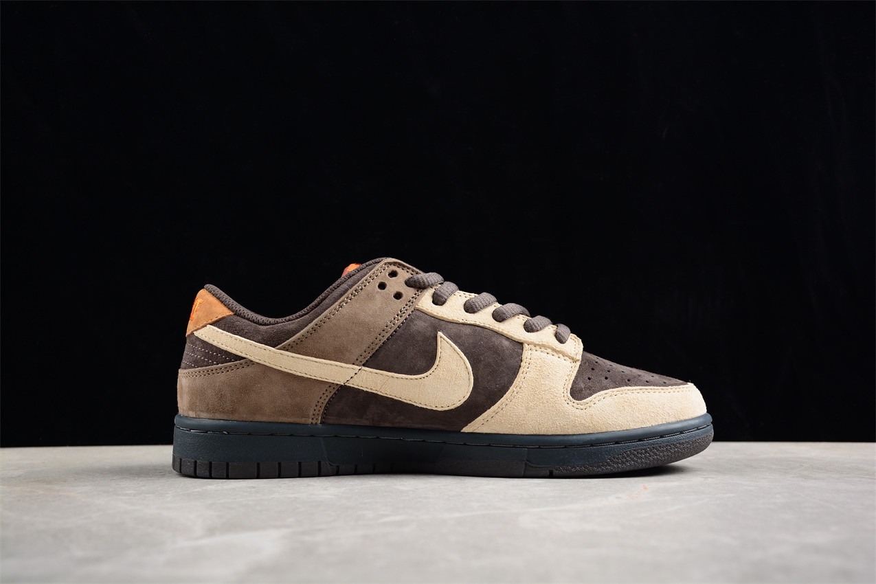 Otomo Katsuhiro x Nike SB Dunk Low Steamboy OST  UK2320-189