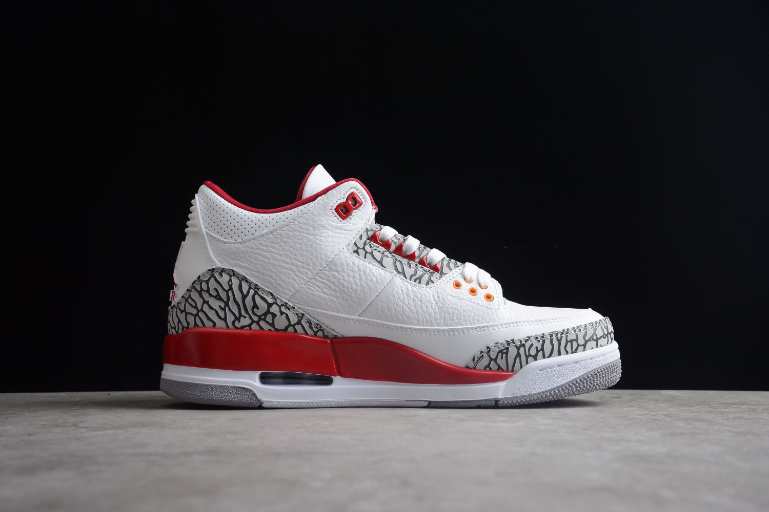 Jordan 3 Retro Cardinal Red CT8532 126