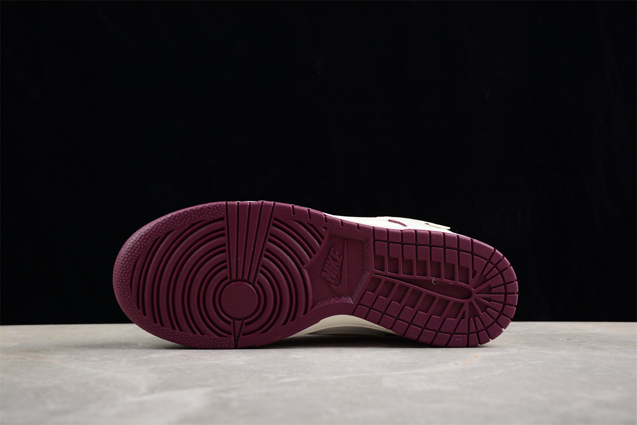 Nike SB Dunk Low KK0517-005