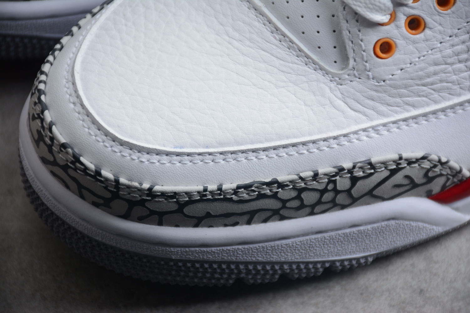 Jordan 3 Retro Cardinal Red CT8532 126