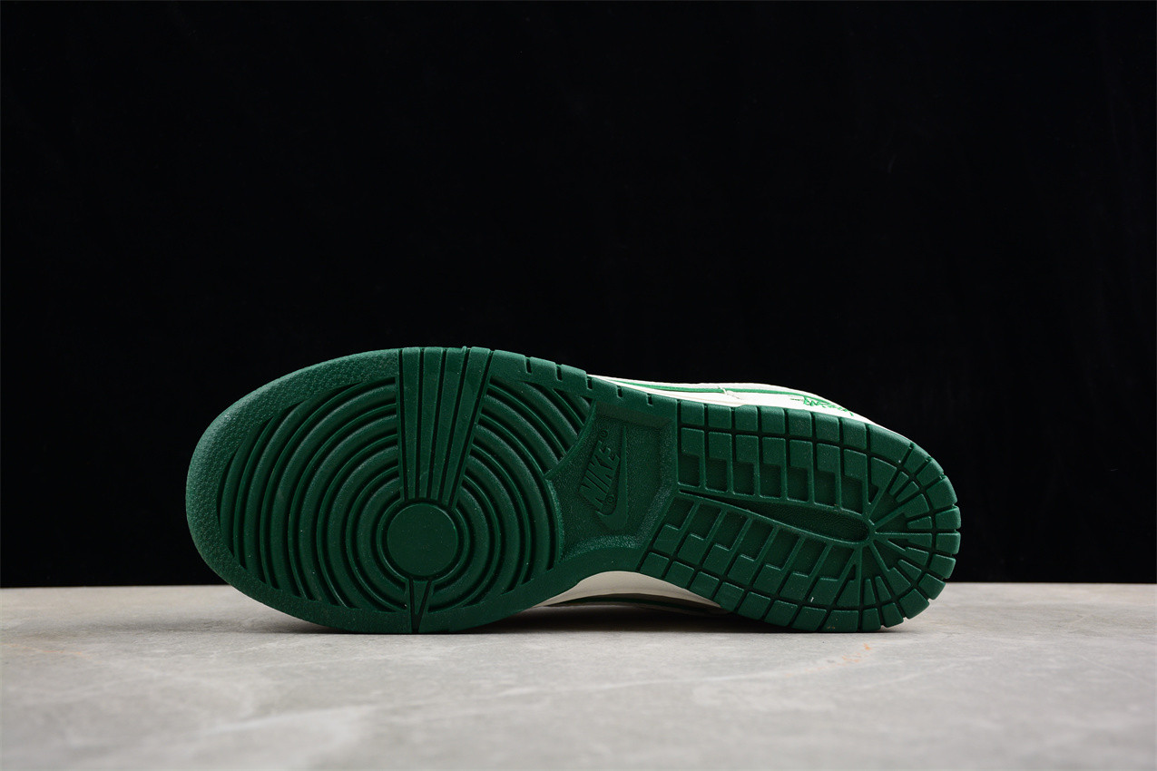 Nike SB Dunk Low JH5812-912