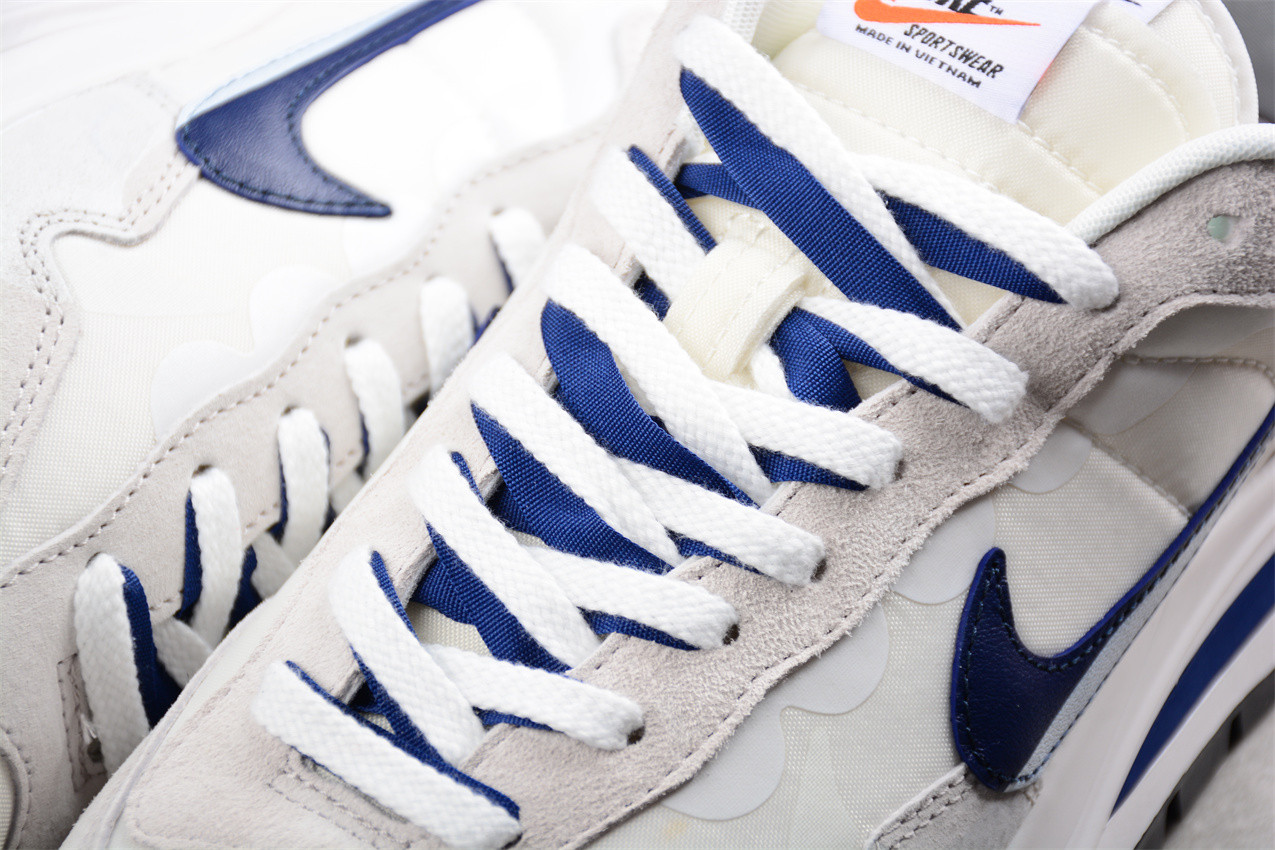 Sacai x Nike Vapor Waffle 3.0 DD1875-109
