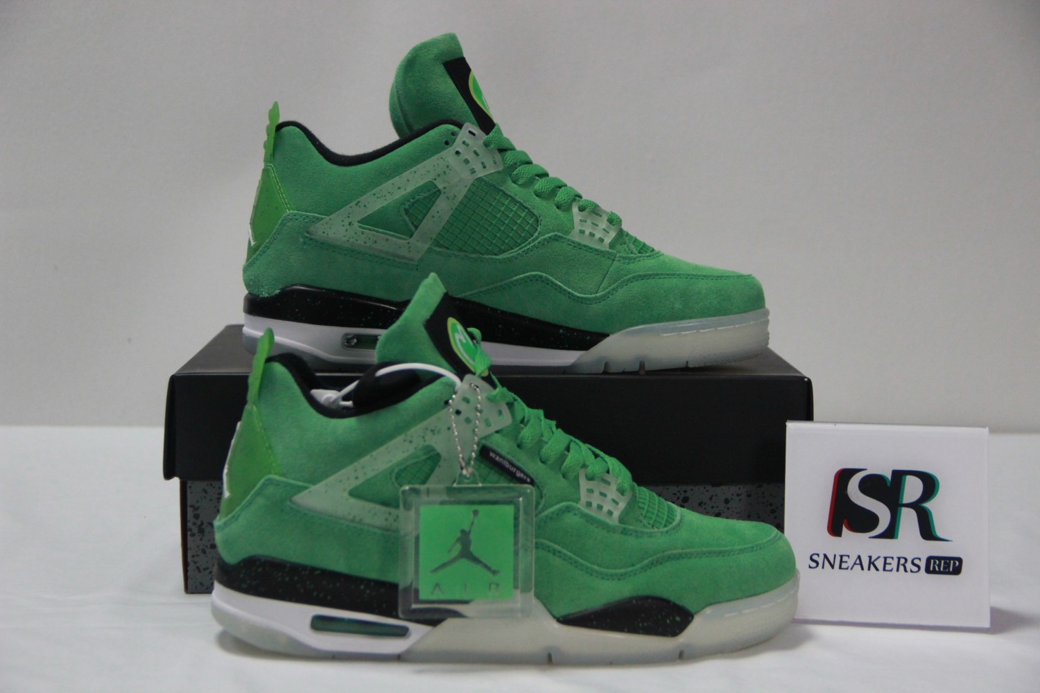 Air Jordan 4 PE AJ4-904284