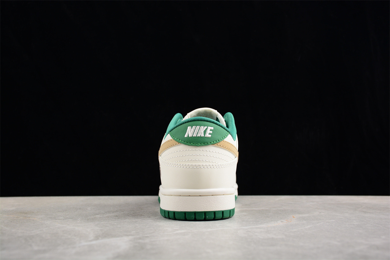 Nike Dunk Low x BAPE XH0923-154