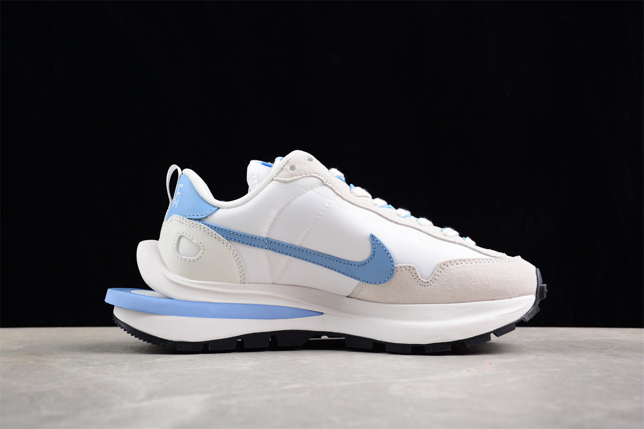 Sacai x Nike Vapor Waffle 3.0 DD1875-112