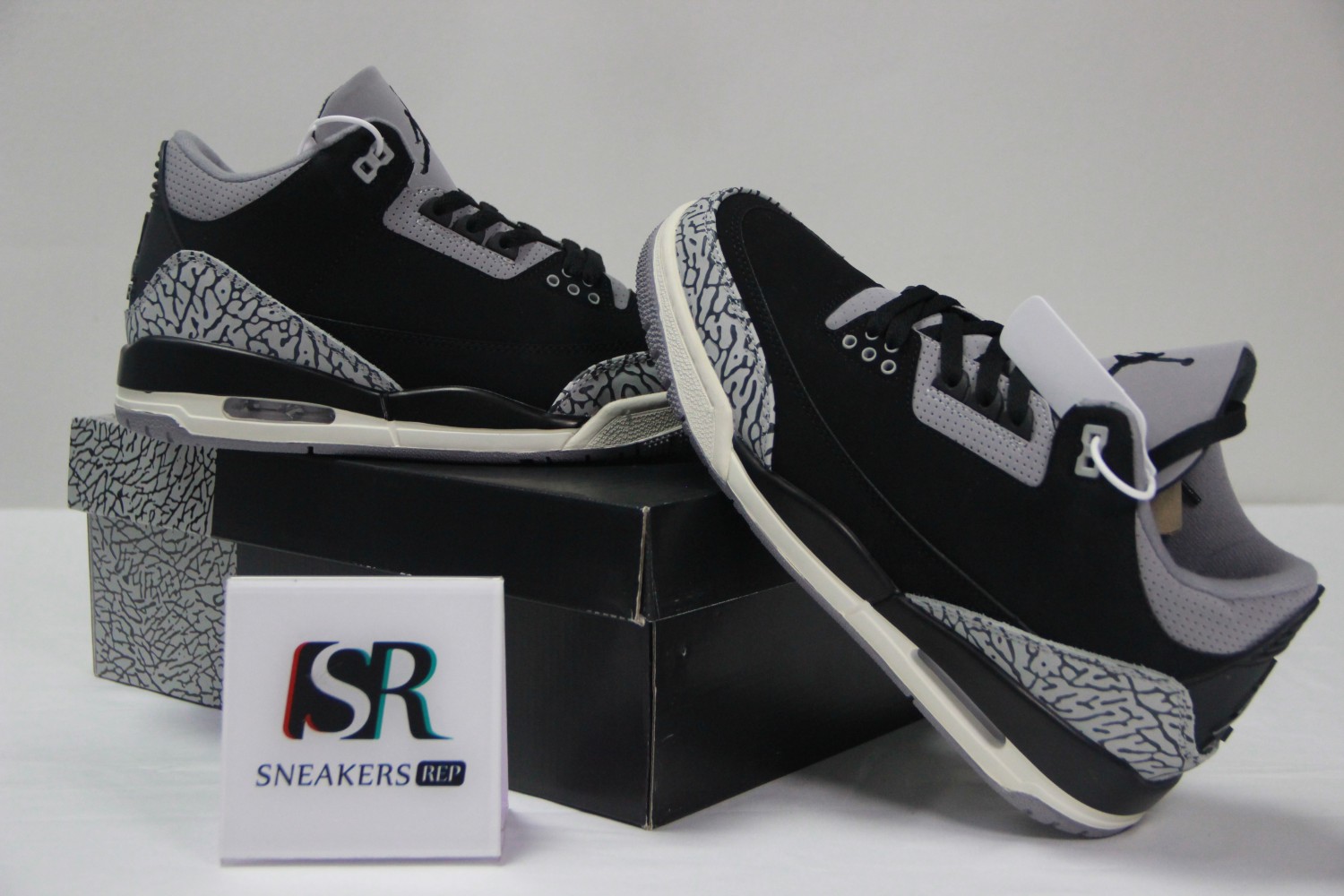 Jordan 3 Retro Off Noir CK9246-001