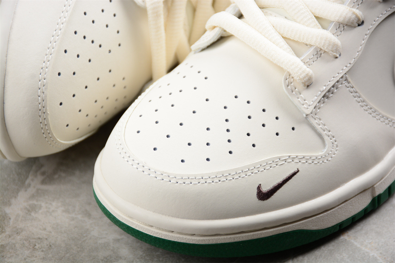 Nike Dunk Low x BAPE XH0923-154