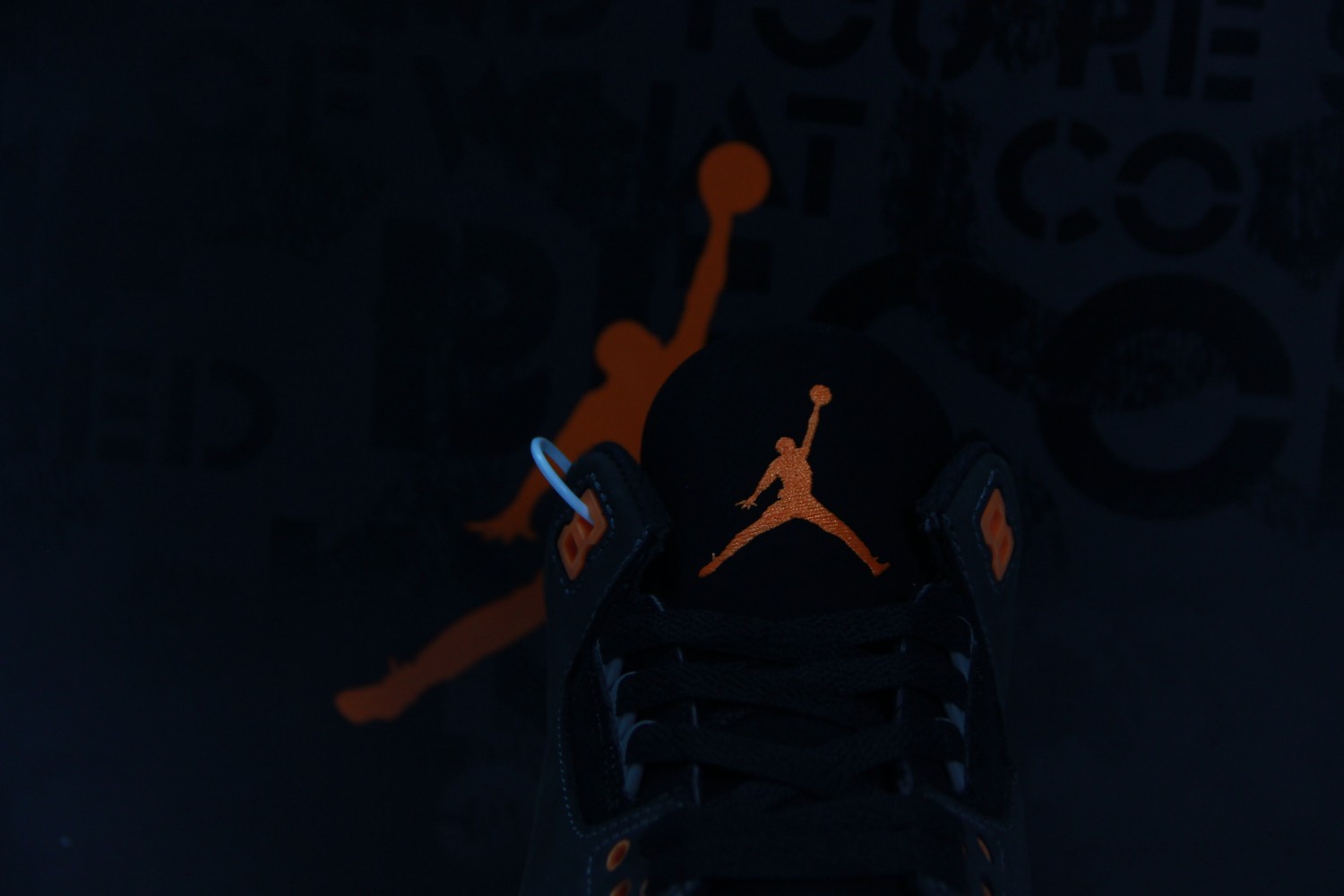 Jordan 3 Retro Fear Pack (2023)  CT8532-080