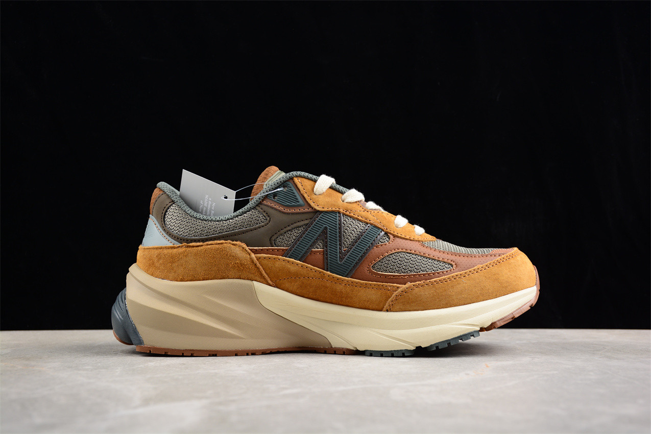 N*w B*la*ce 990v6 Carhartt WIP Sculpture Center M990CH6