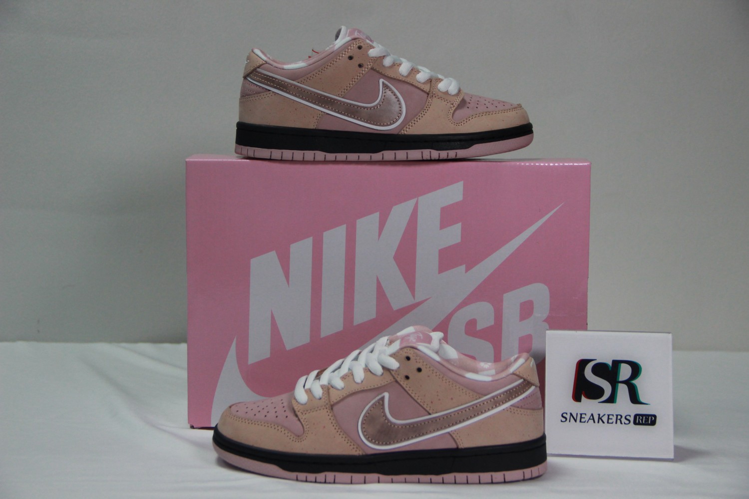 Nike SB Dunk Low Lobster BV1310-800