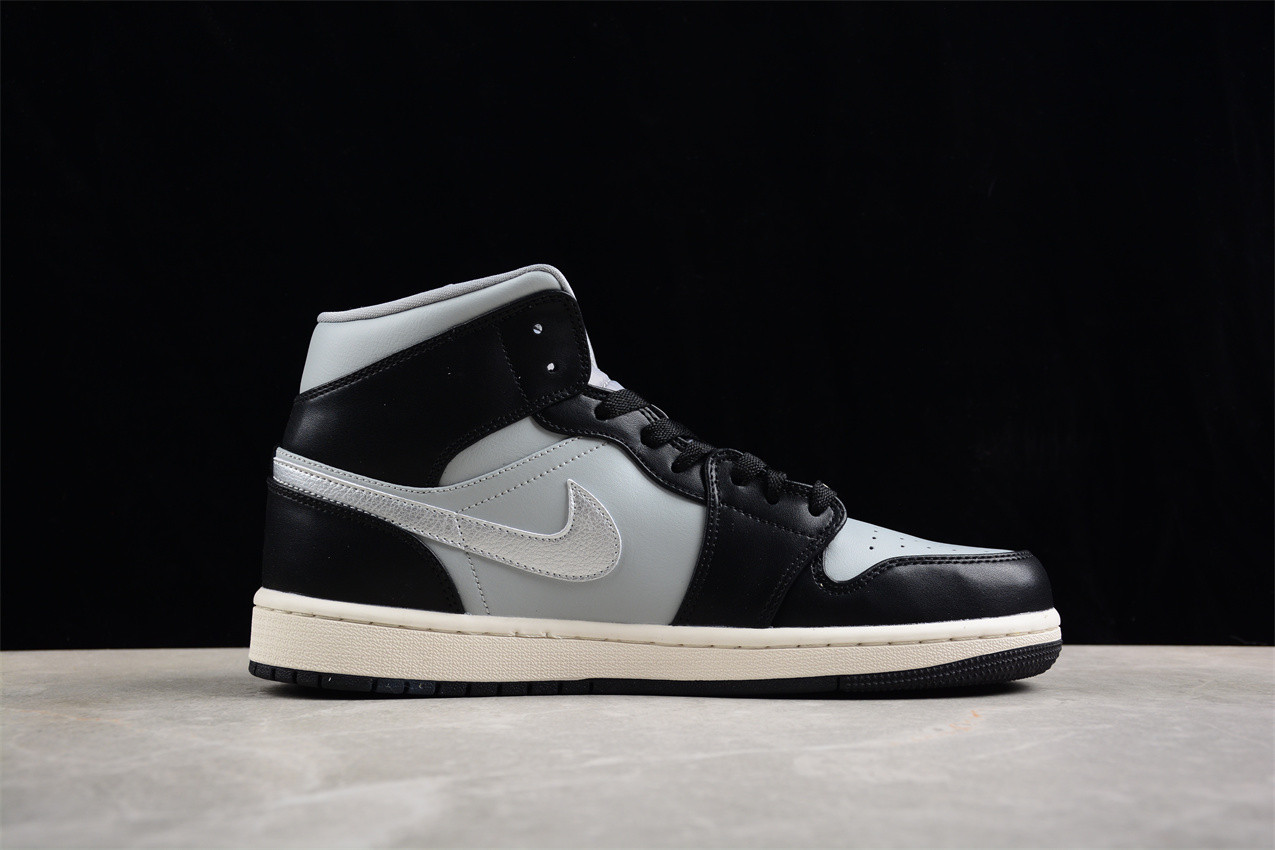 Air Jordan 1 Mid SE Black Chrome FB9892-002
