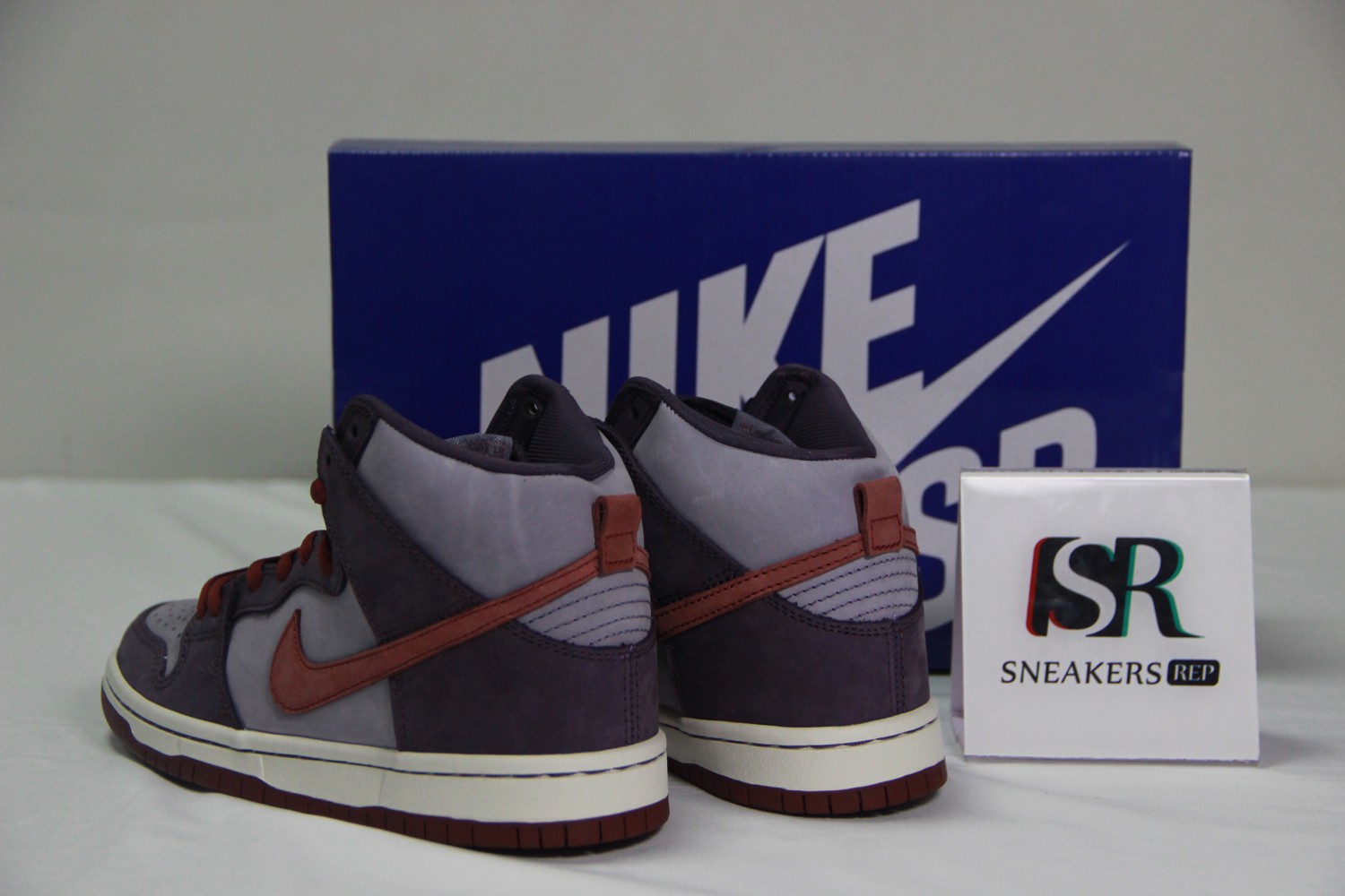 Nike SB Dunk High Daybreak Plum 313171-500