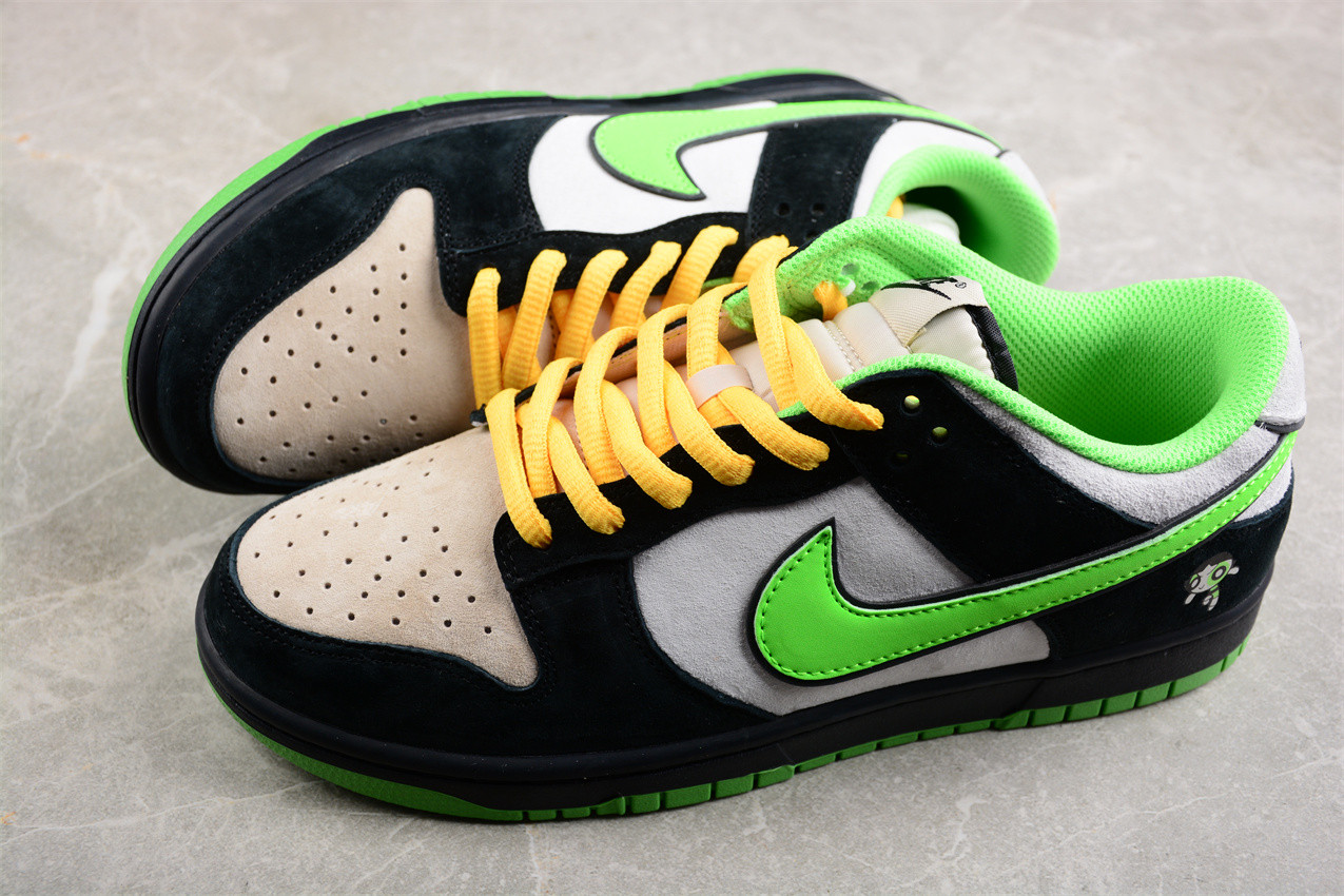 The Powerpuff Girls x Nike Dunk SB Low GP5532-063