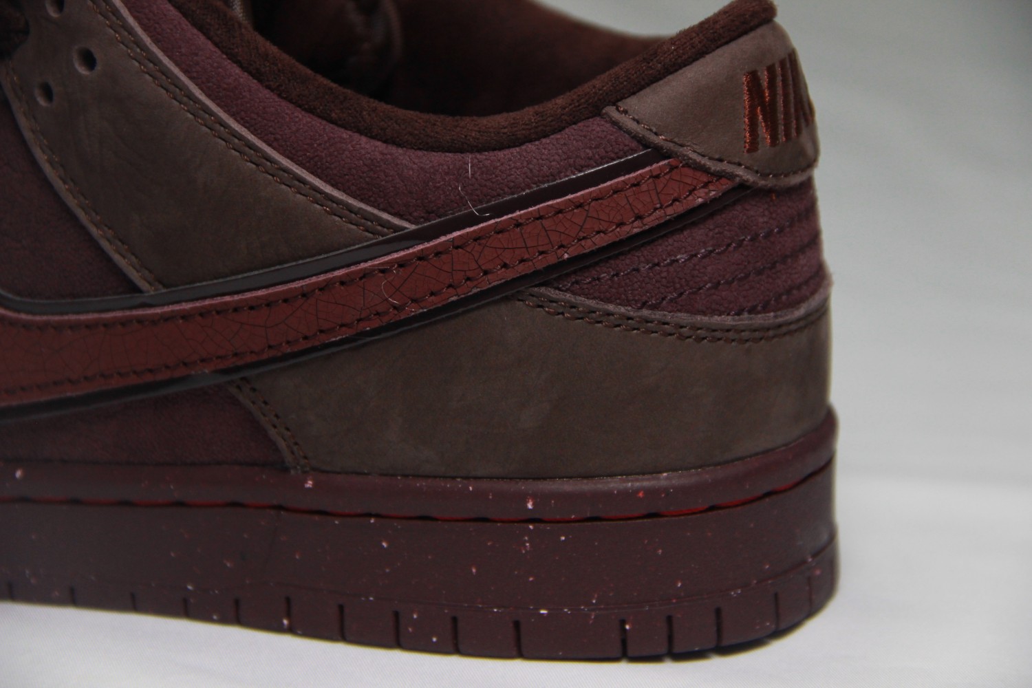 Nk SB Dunk Low Premium  Valentine