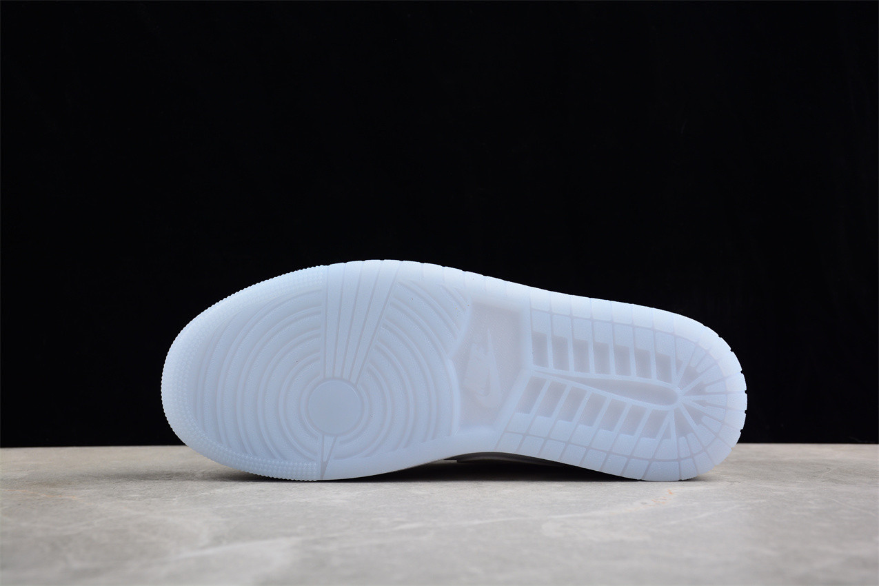 Jordan 1 Low FQ9112-100