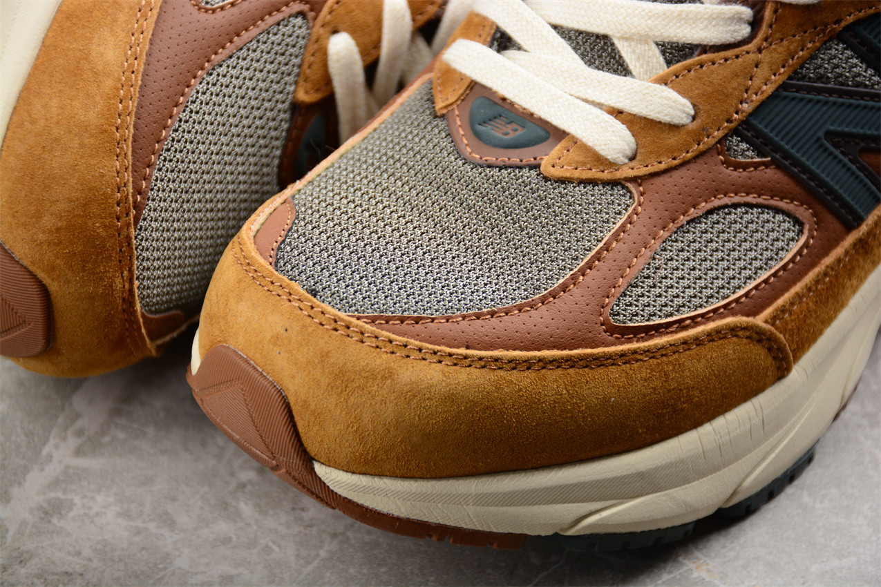 N*w B*la*ce 990v6 Carhartt WIP Sculpture Center M990CH6