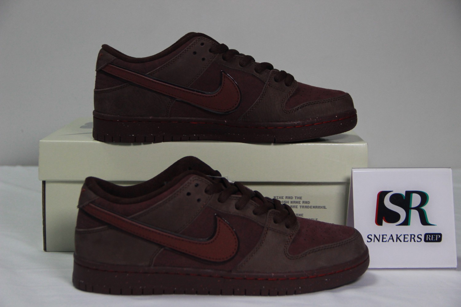 Nk SB Dunk Low Premium  Valentine