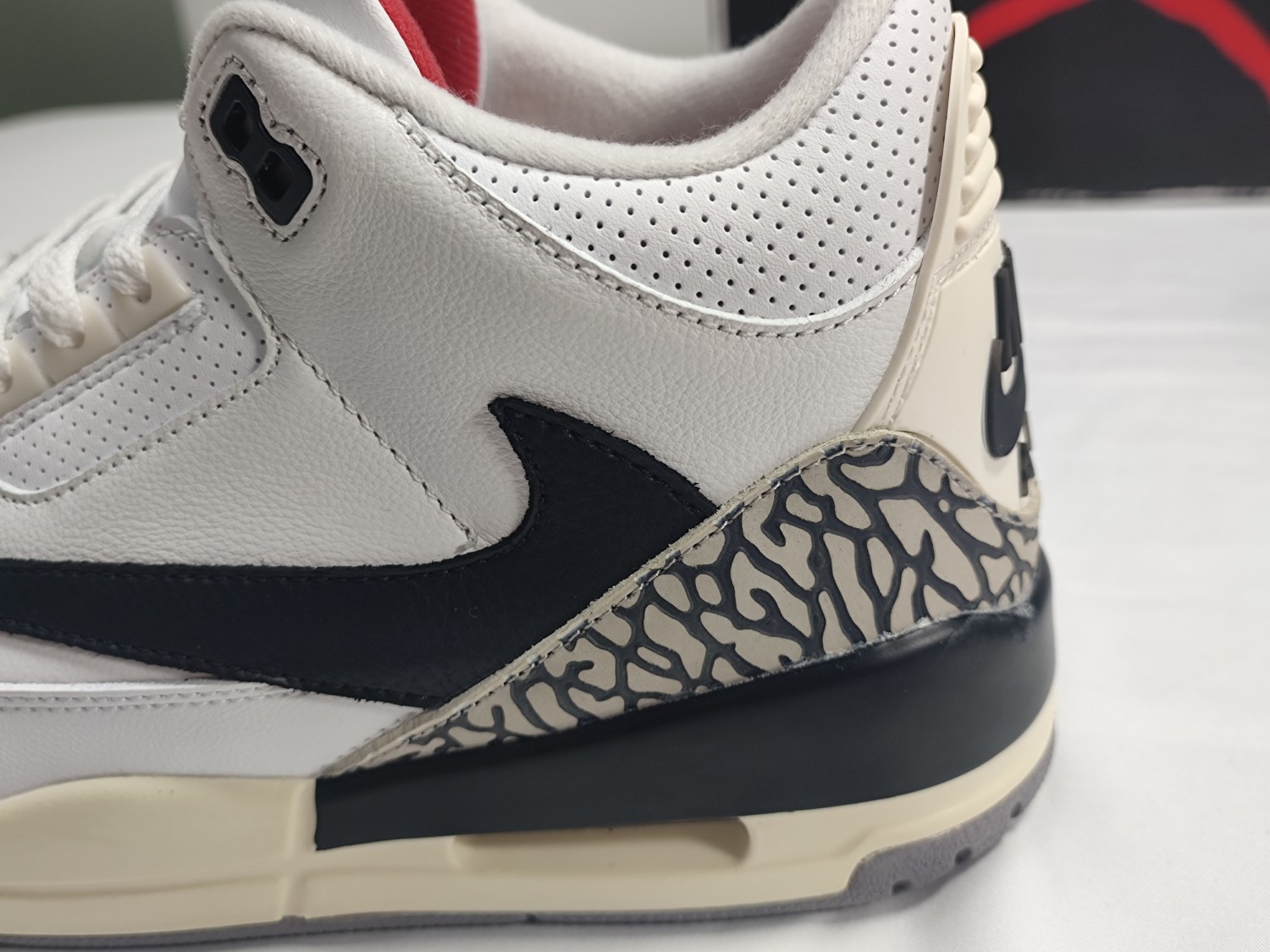 Air Jordan 3 CK9246-188