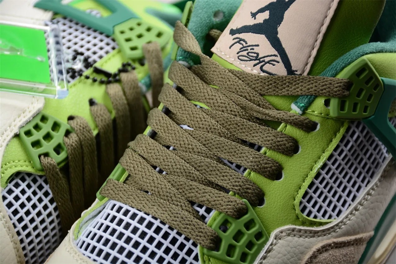 Air Jordan 4 Retro AJ4-KNCW