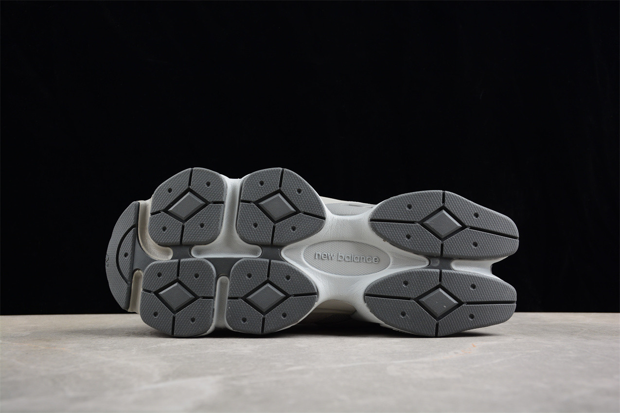 N*w B*la*ce 9060 Shadow Grey U9060GG
