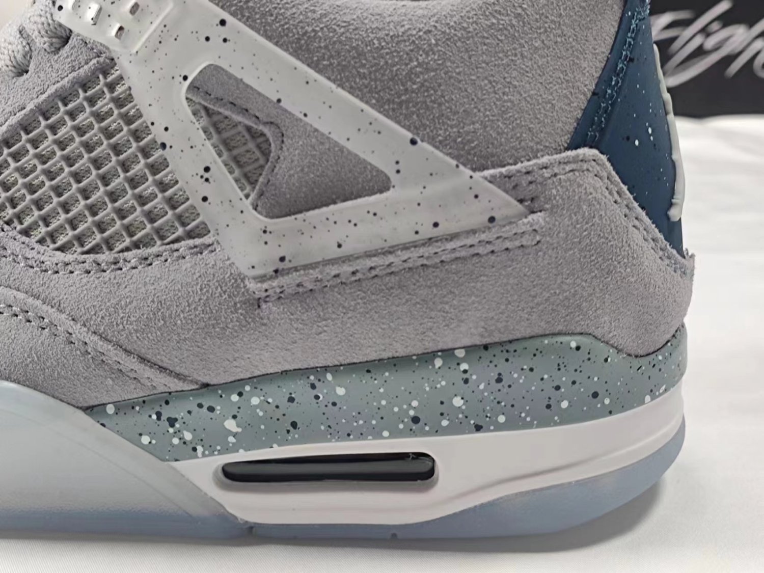 Air Jordan 4 Retro AJ4-1043505