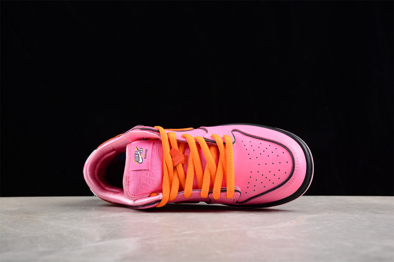 Powerpuff Girls x Nike SB Dunk Low FD2631-600