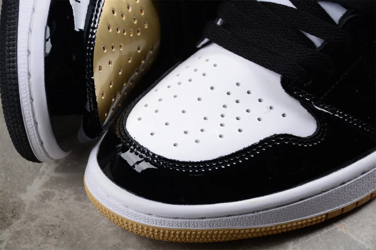 Jordan 1 Retro High Gold Top 3 861428-001