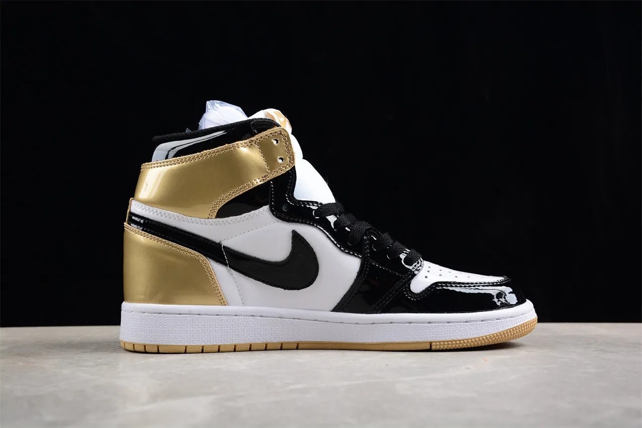 Jordan 1 Retro High Gold Top 3 861428-001