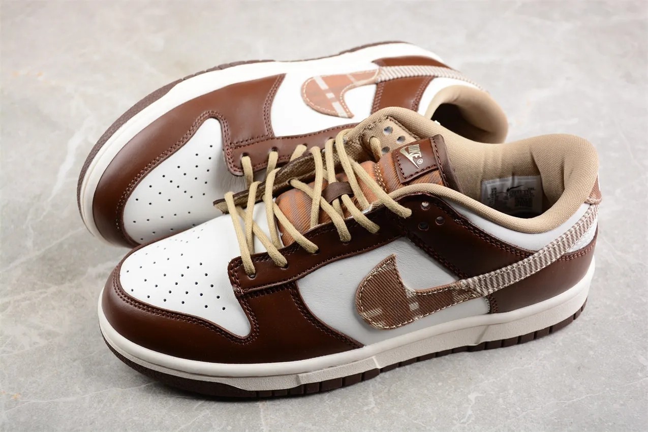 Nike Dunk Low Brown Plaid (GS) FV3653-191
