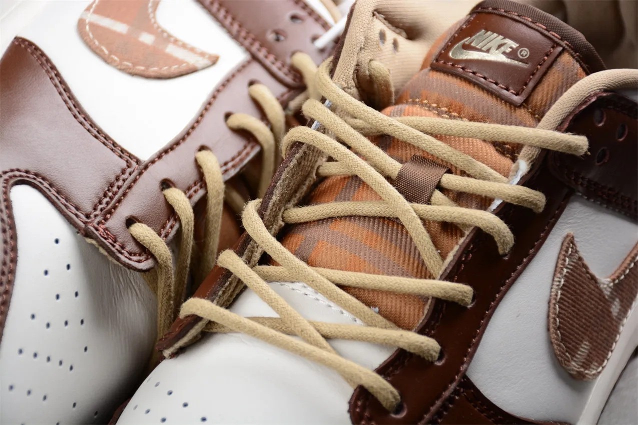 Nike Dunk Low Brown Plaid (GS) FV3653-191