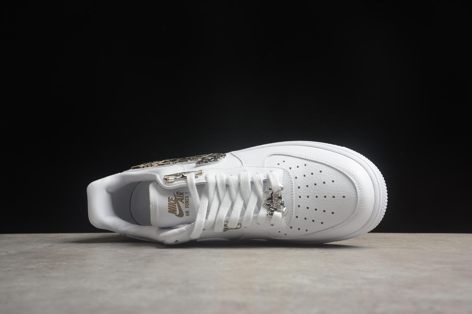 Nike Air Force 1 Low 
