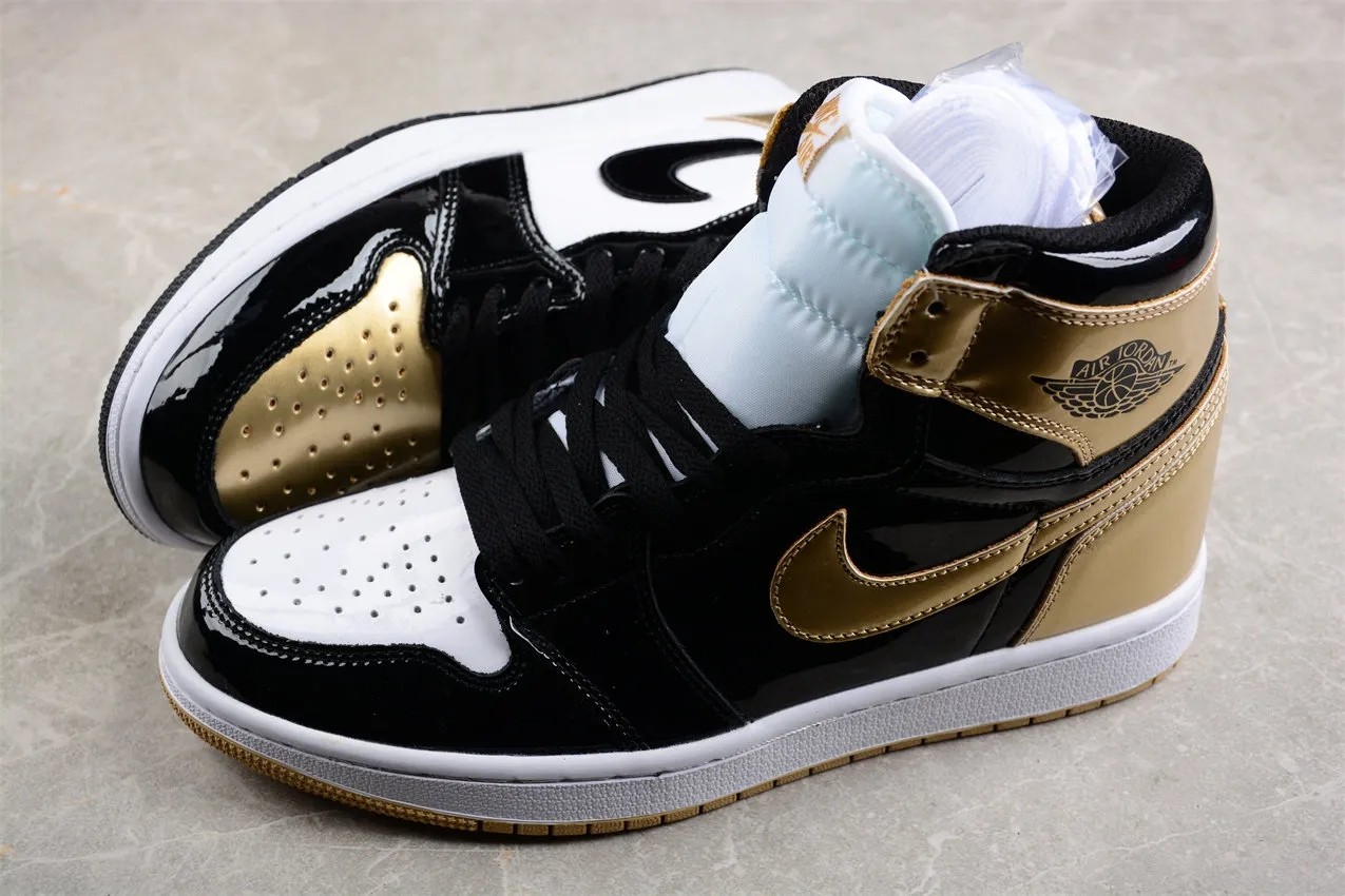 Jordan 1 Retro High Gold Top 3 861428-001