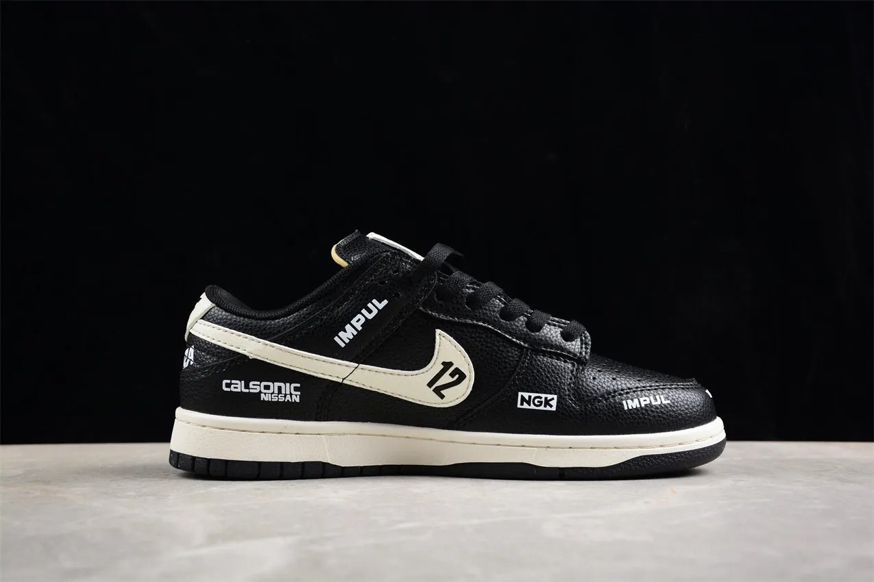 Nike Dunk Low DV0834-010