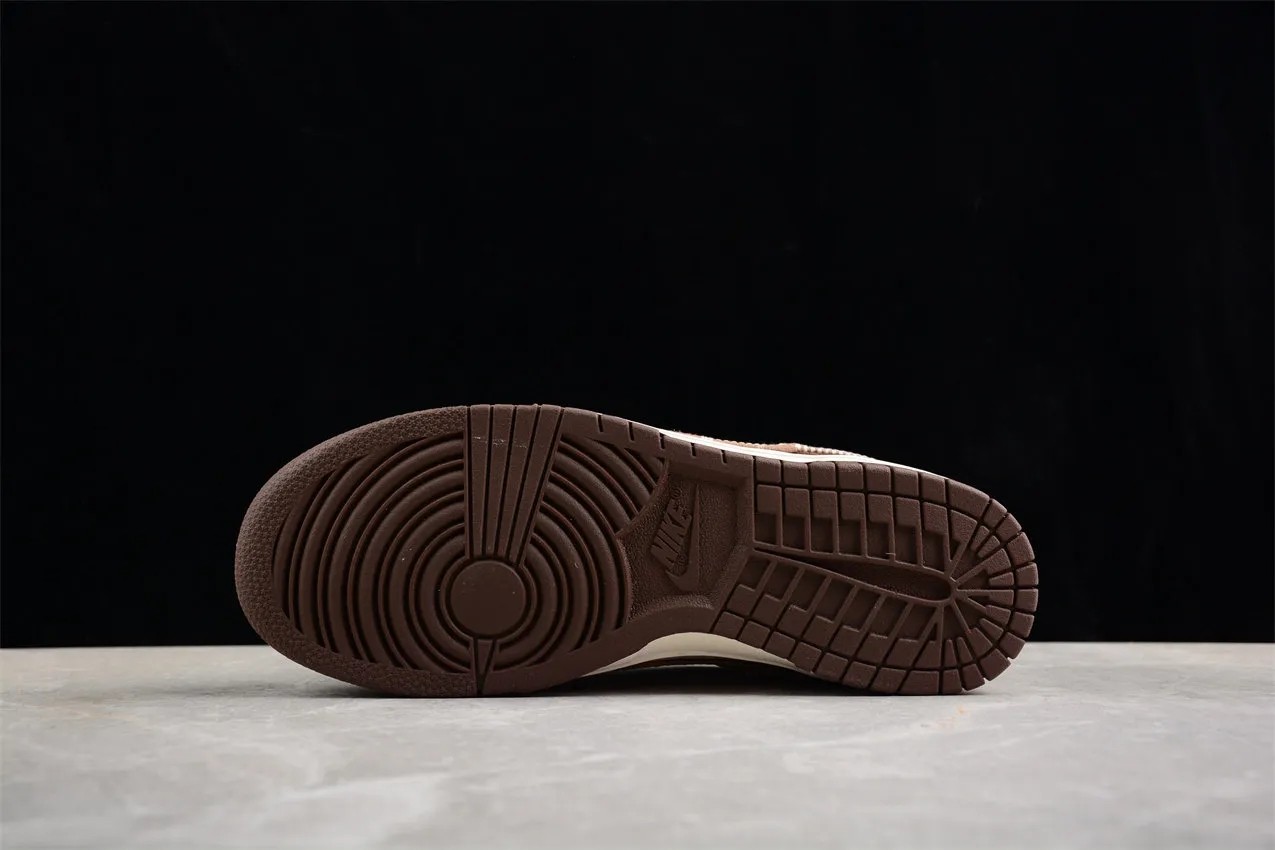 Nike Dunk Low Brown Plaid (GS) FV3653-191