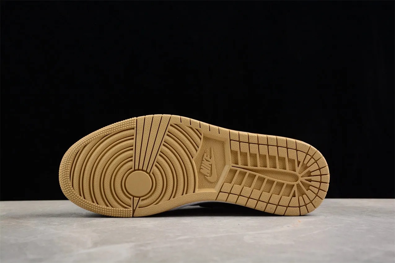 Jordan 1 Retro High Gold Top 3 861428-001