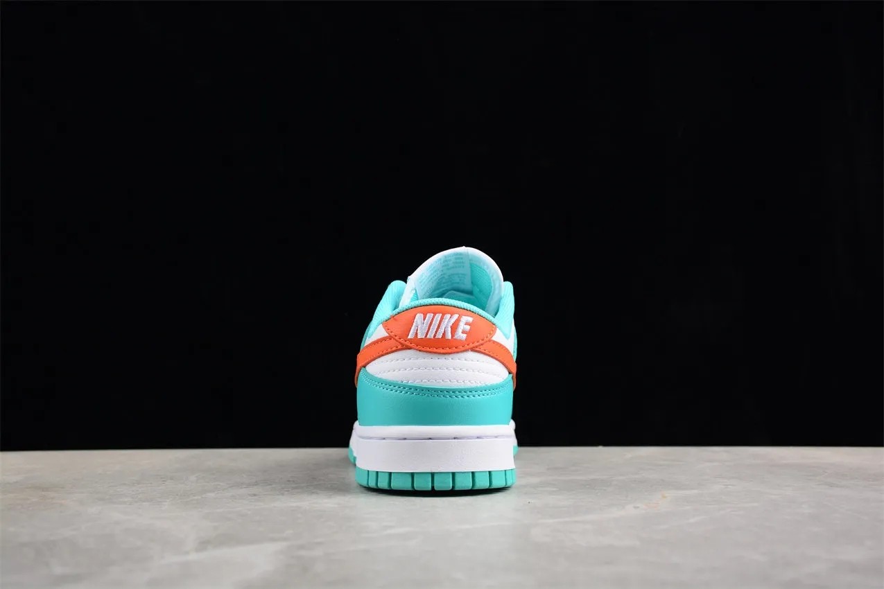 Nike Dunk Low DV0833-102