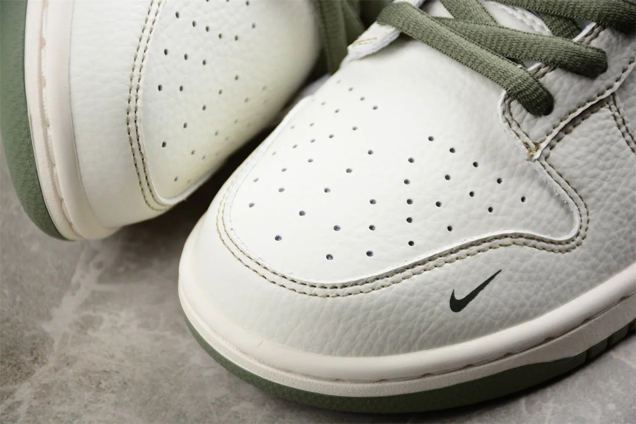 Nike Dunk Low RM2308-232