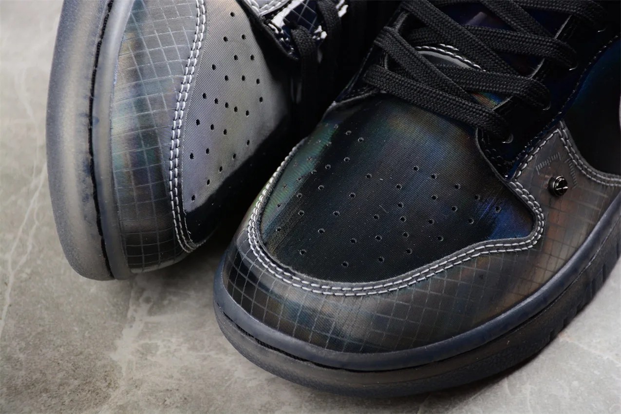 Nike Dunk Low BETRUE To Your DNA Hyperflat FV3617-001