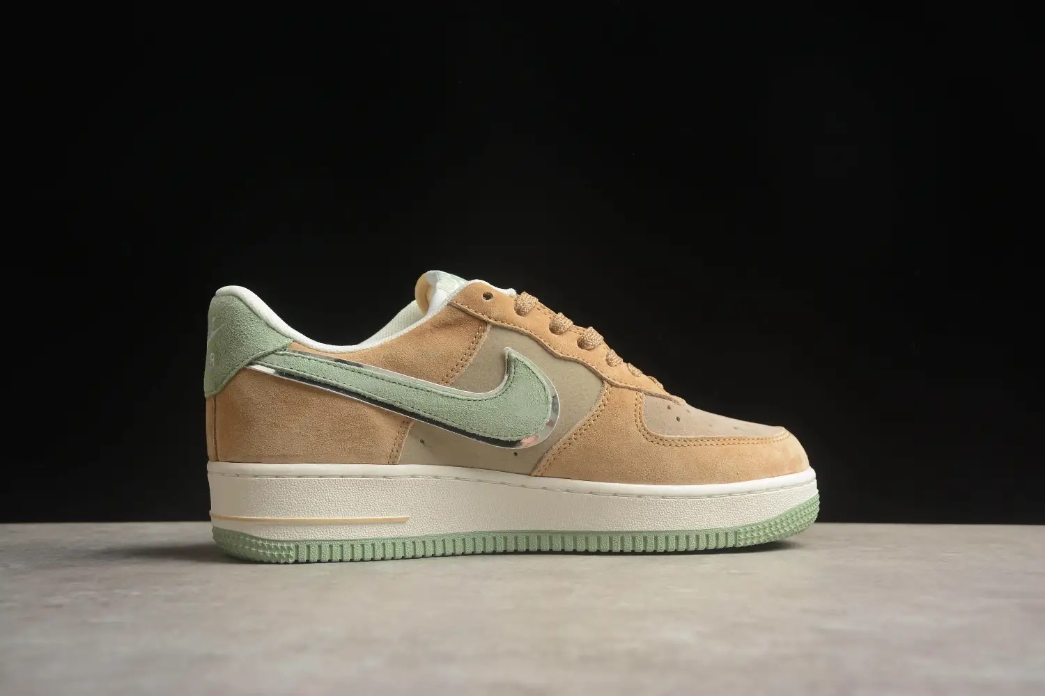 Nike Air Force 1 Low Christmas Tree CD1221-222