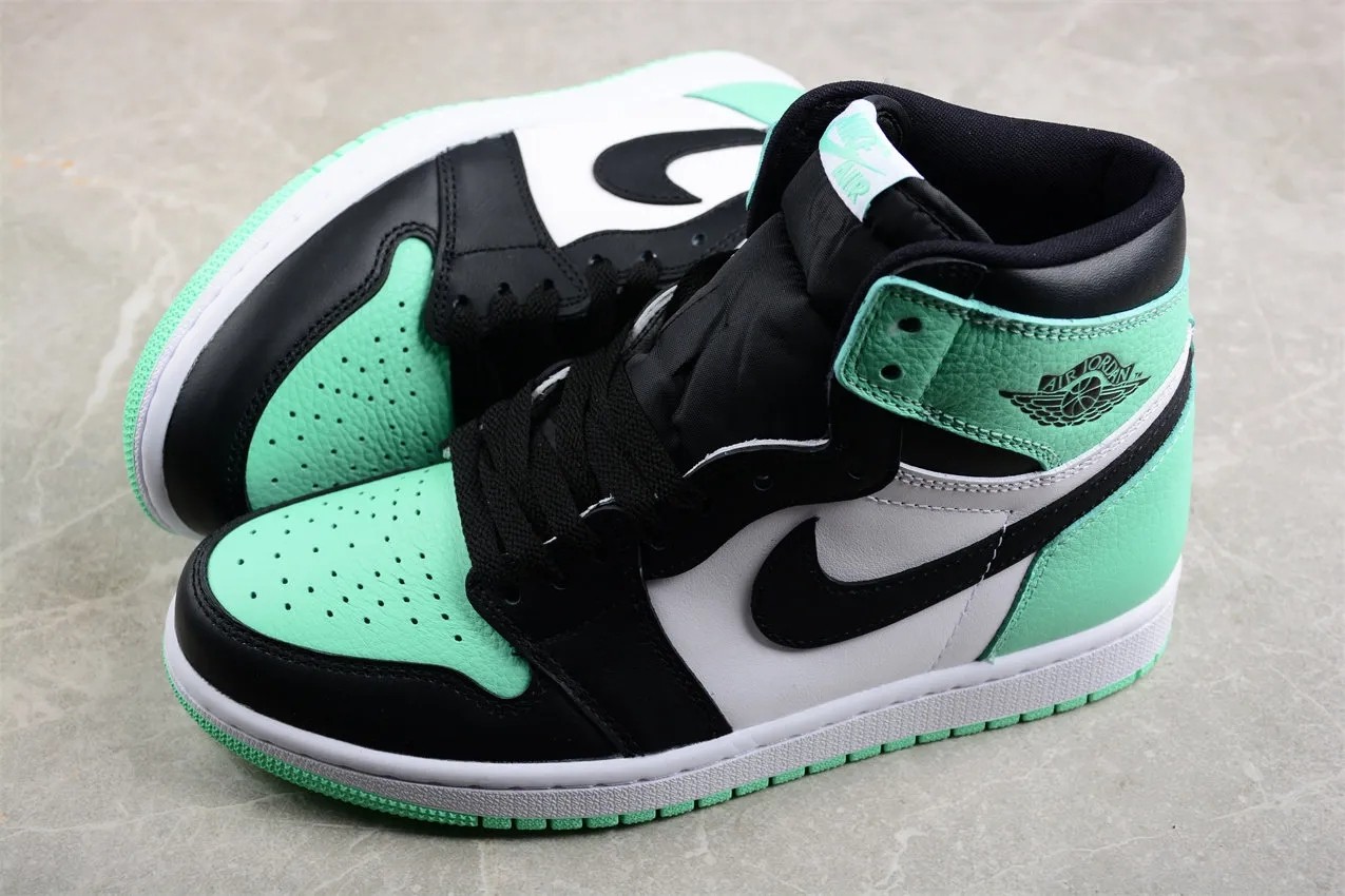 Jordan 1 Retro High OG Green Glow DZ5485-130