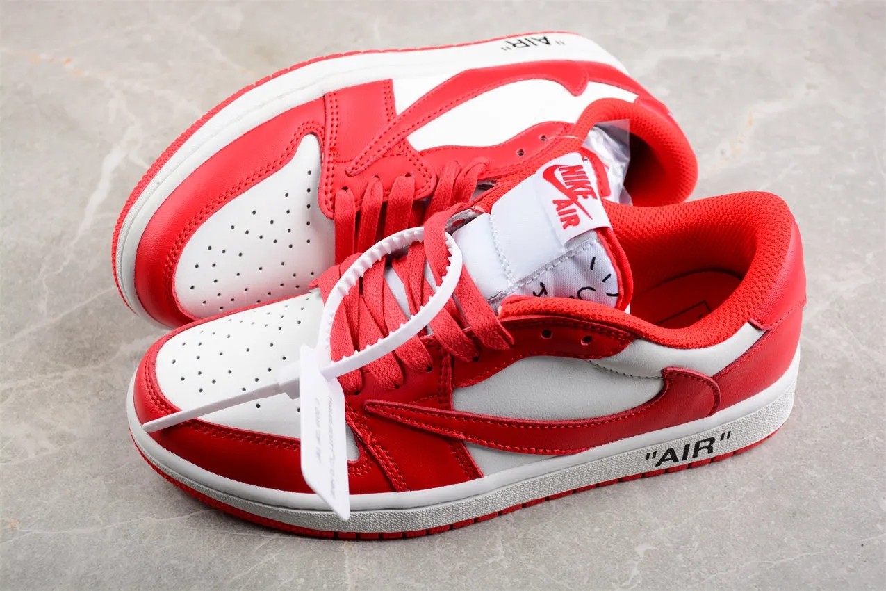Travis Scott x Air Jordan 1 Low OG DM7890-103