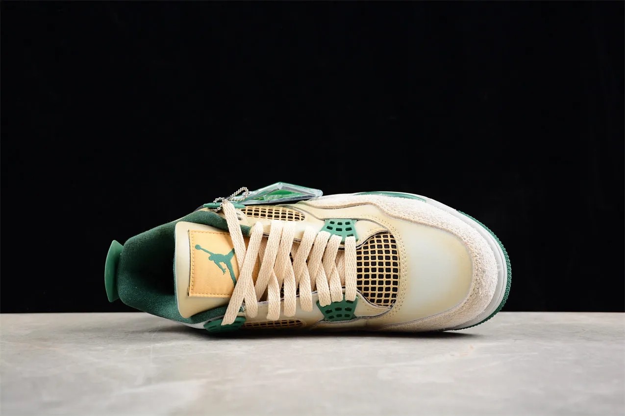 Air Jordan 4 Retro DC7770-106