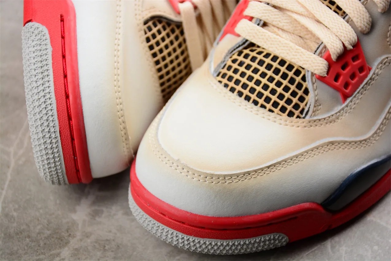 Air Jordan 4 Retro AQ9129-105