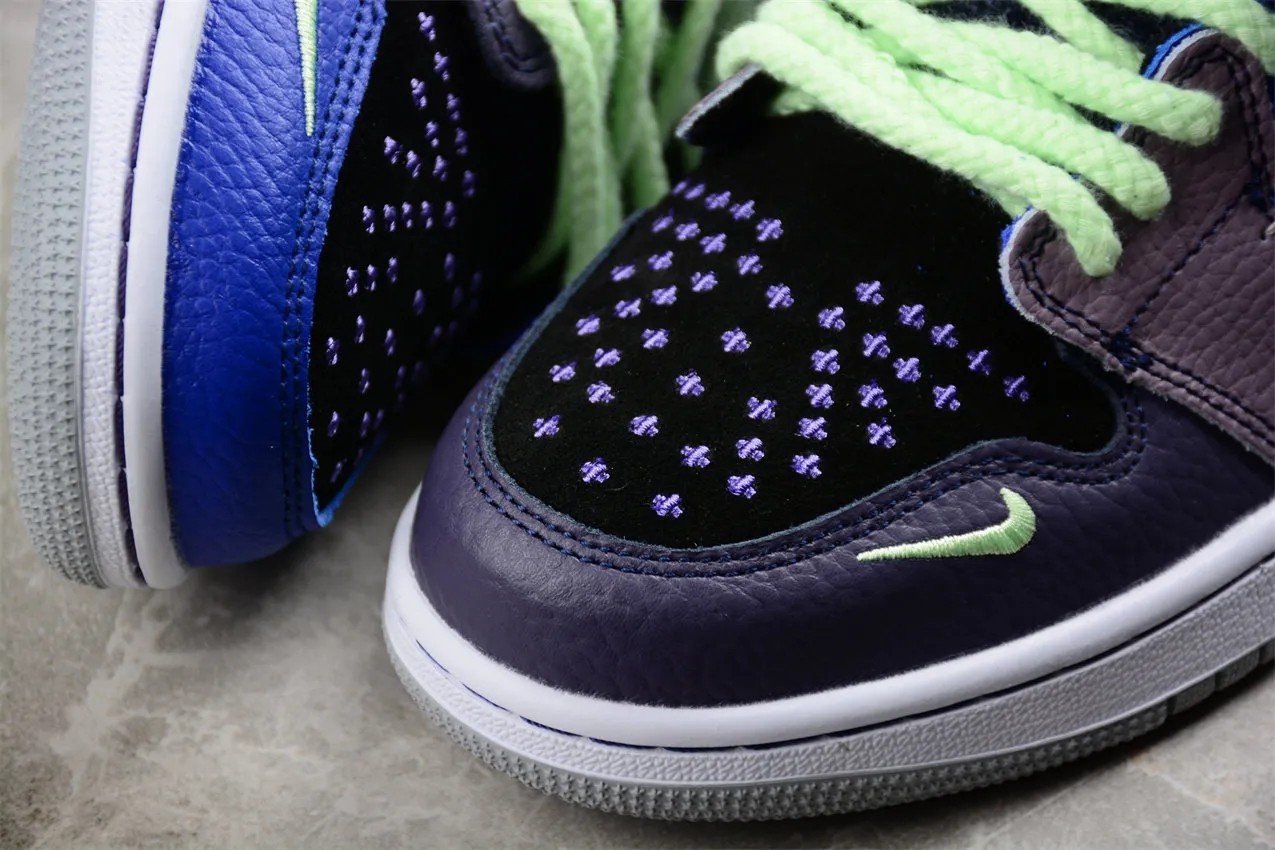 Zion Williamson x Air Jordan 1 High Voodoo DZ5485-420