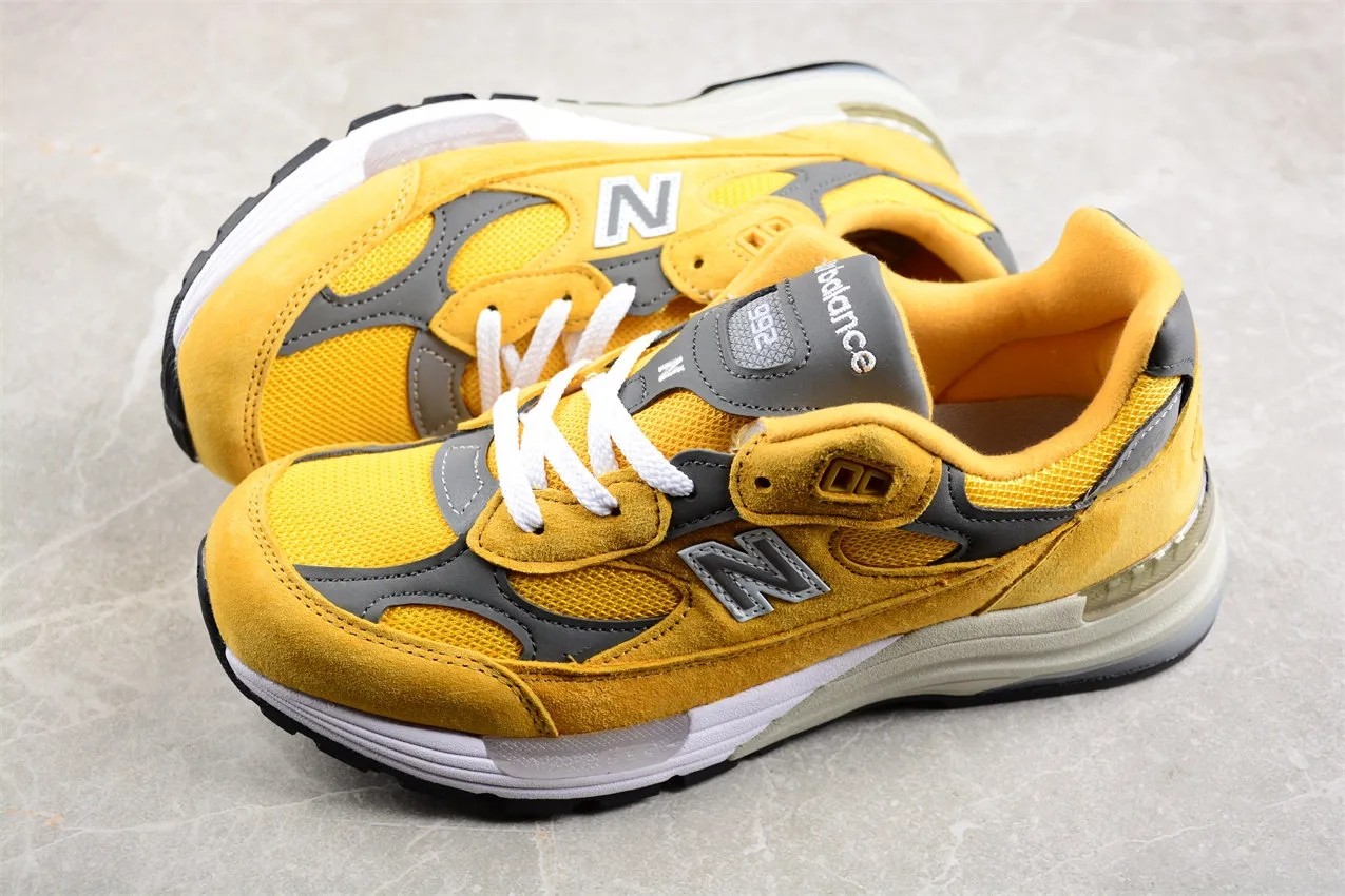 N*w B*la*ce 992 Yellow Grey M992BB