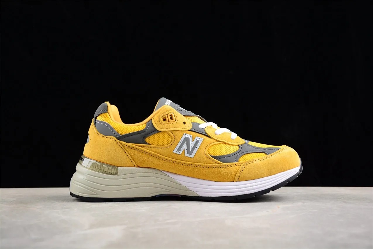 N*w B*la*ce 992 Yellow Grey M992BB