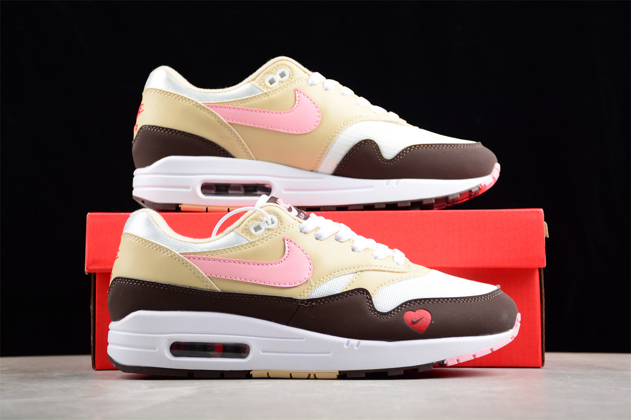Nike Air Max 1 Valentine