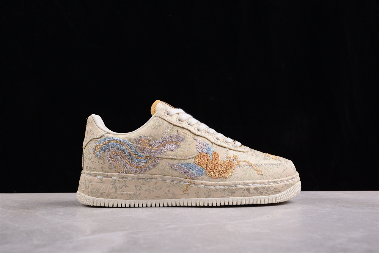 Nike Air Force 1 Low 
